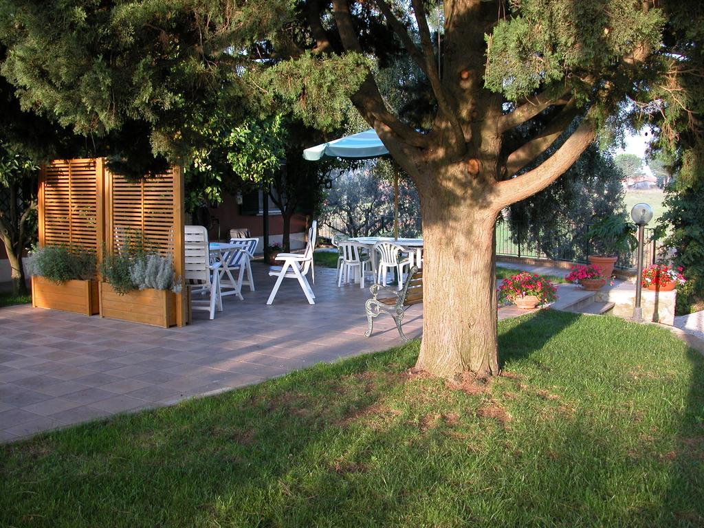 Apartamento Vigna Licia Pomezia Exterior foto